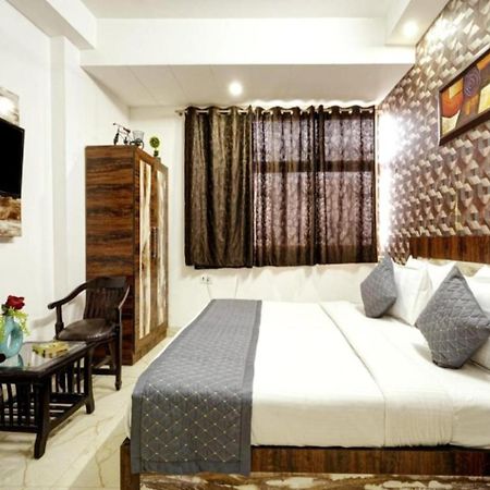 Hotel Vijaydeep Palace Near Delhi Airport 新德里 外观 照片