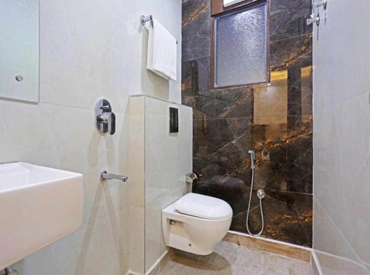 Hotel Vijaydeep Palace Near Delhi Airport 新德里 外观 照片