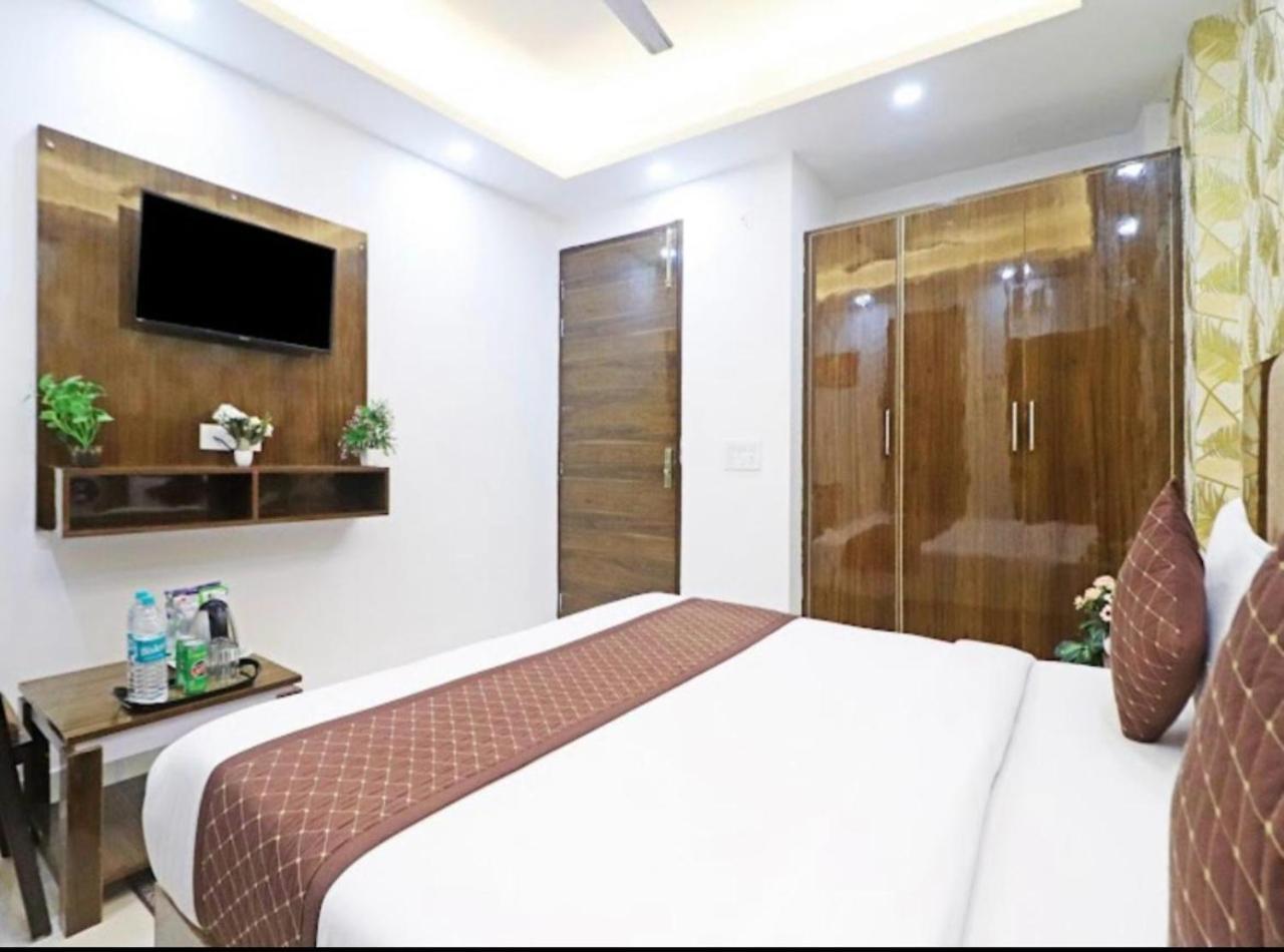 Hotel Vijaydeep Palace Near Delhi Airport 新德里 外观 照片