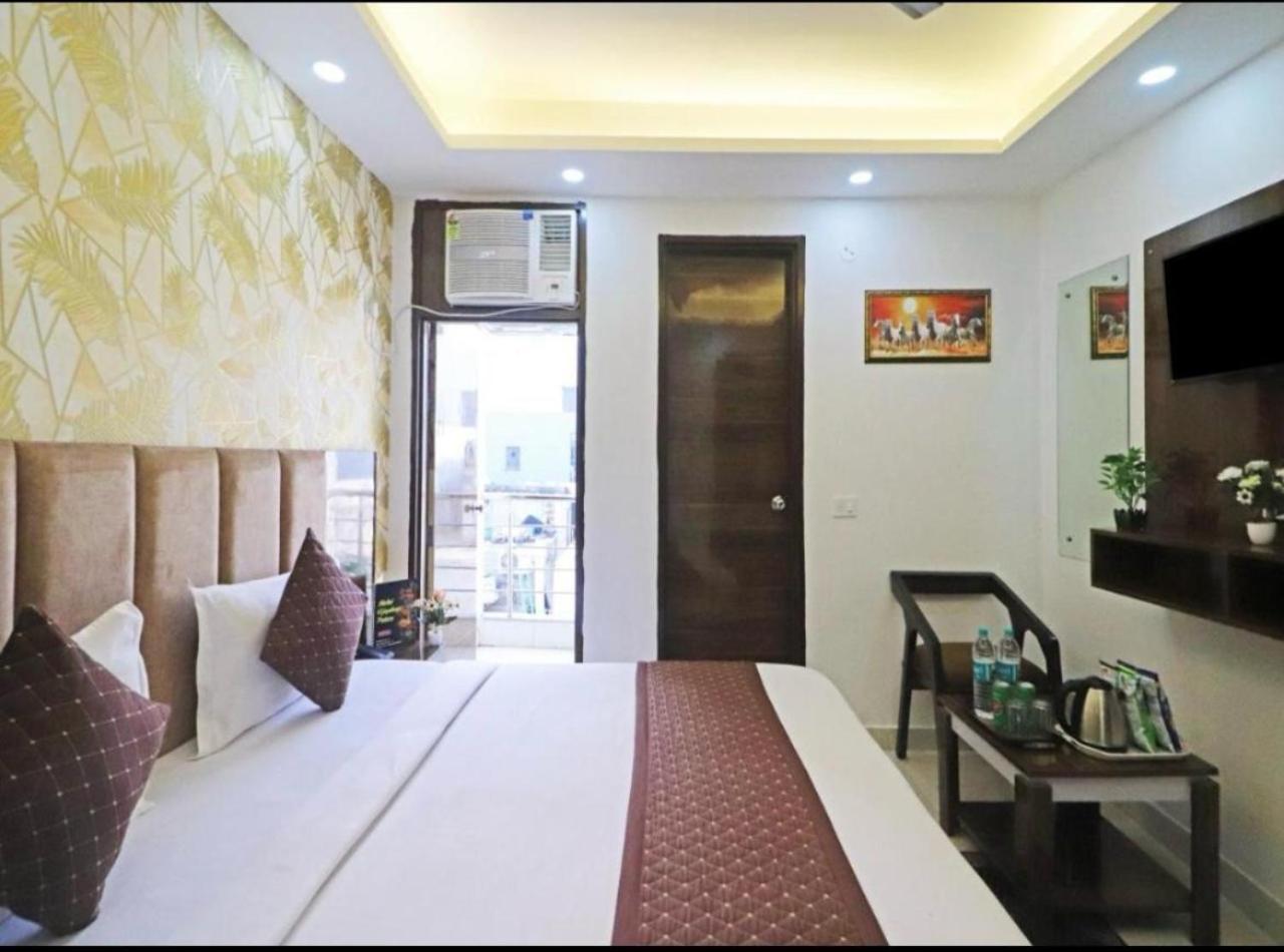 Hotel Vijaydeep Palace Near Delhi Airport 新德里 外观 照片