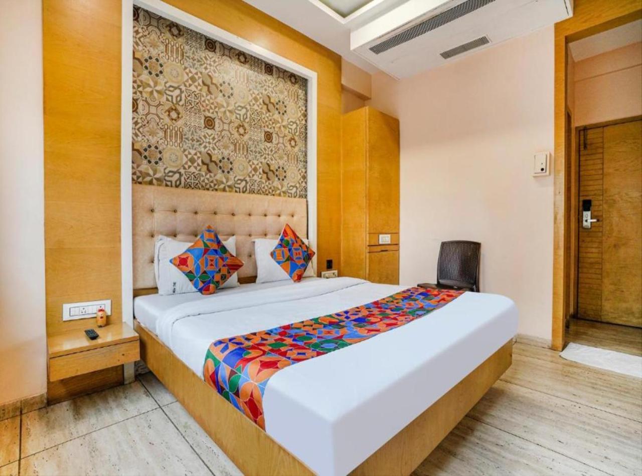 Hotel Vijaydeep Palace Near Delhi Airport 新德里 外观 照片