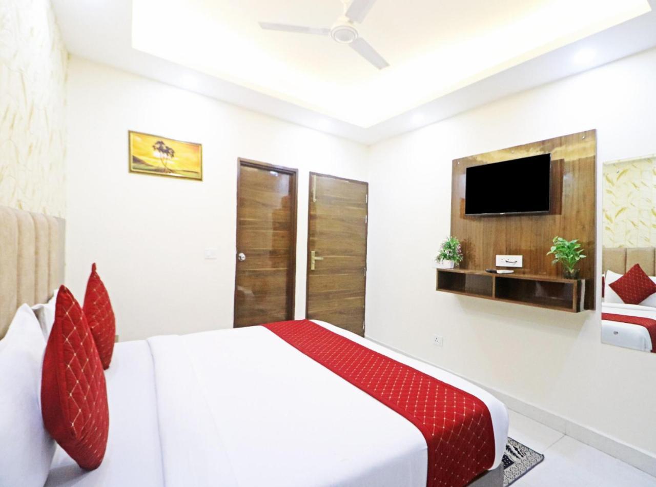Hotel Vijaydeep Palace Near Delhi Airport 新德里 外观 照片