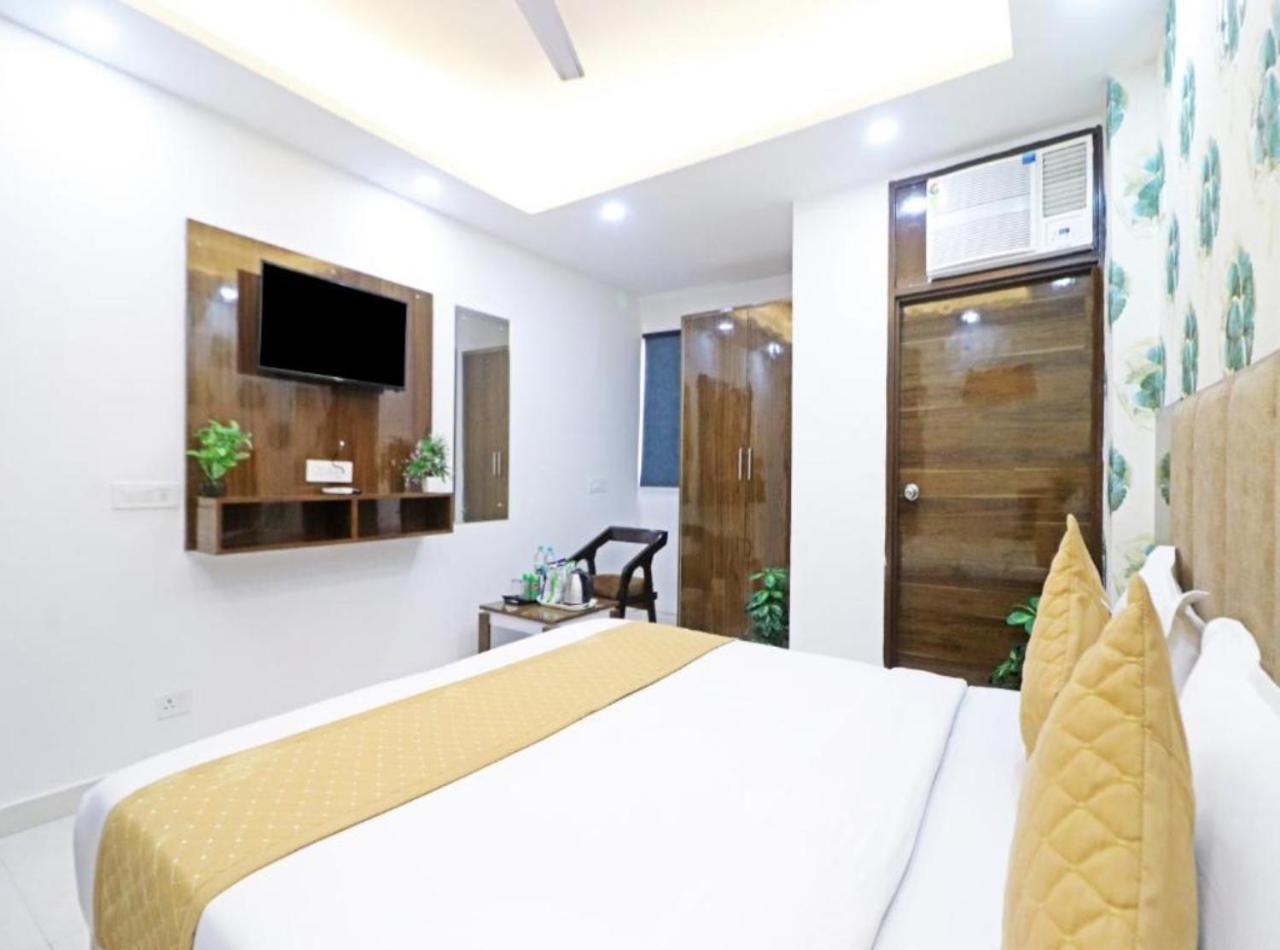 Hotel Vijaydeep Palace Near Delhi Airport 新德里 外观 照片