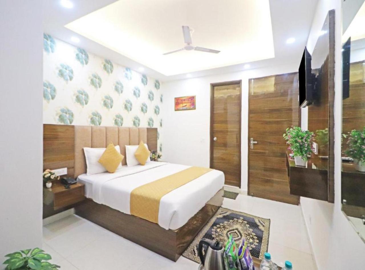 Hotel Vijaydeep Palace Near Delhi Airport 新德里 外观 照片